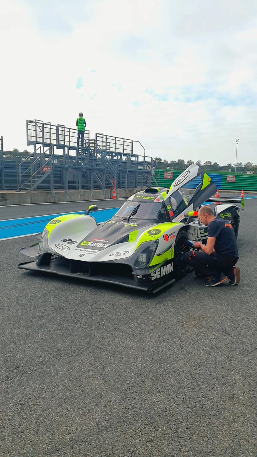 Prototype Nova Proto NP02 en piste